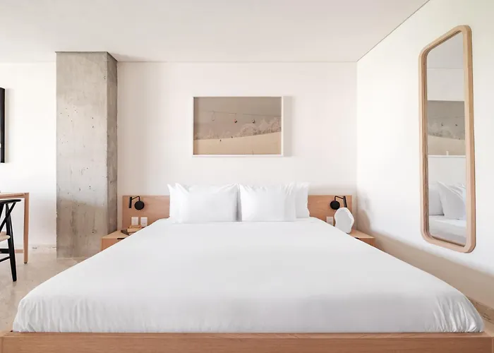 Par 608 Apartment *